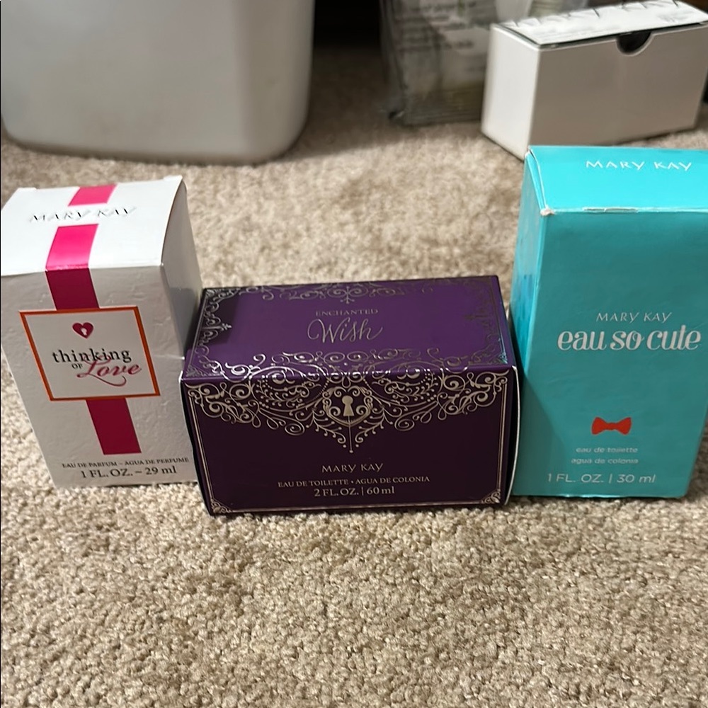 Mary Kay Fragrance Collection - Red, Purple, Blue